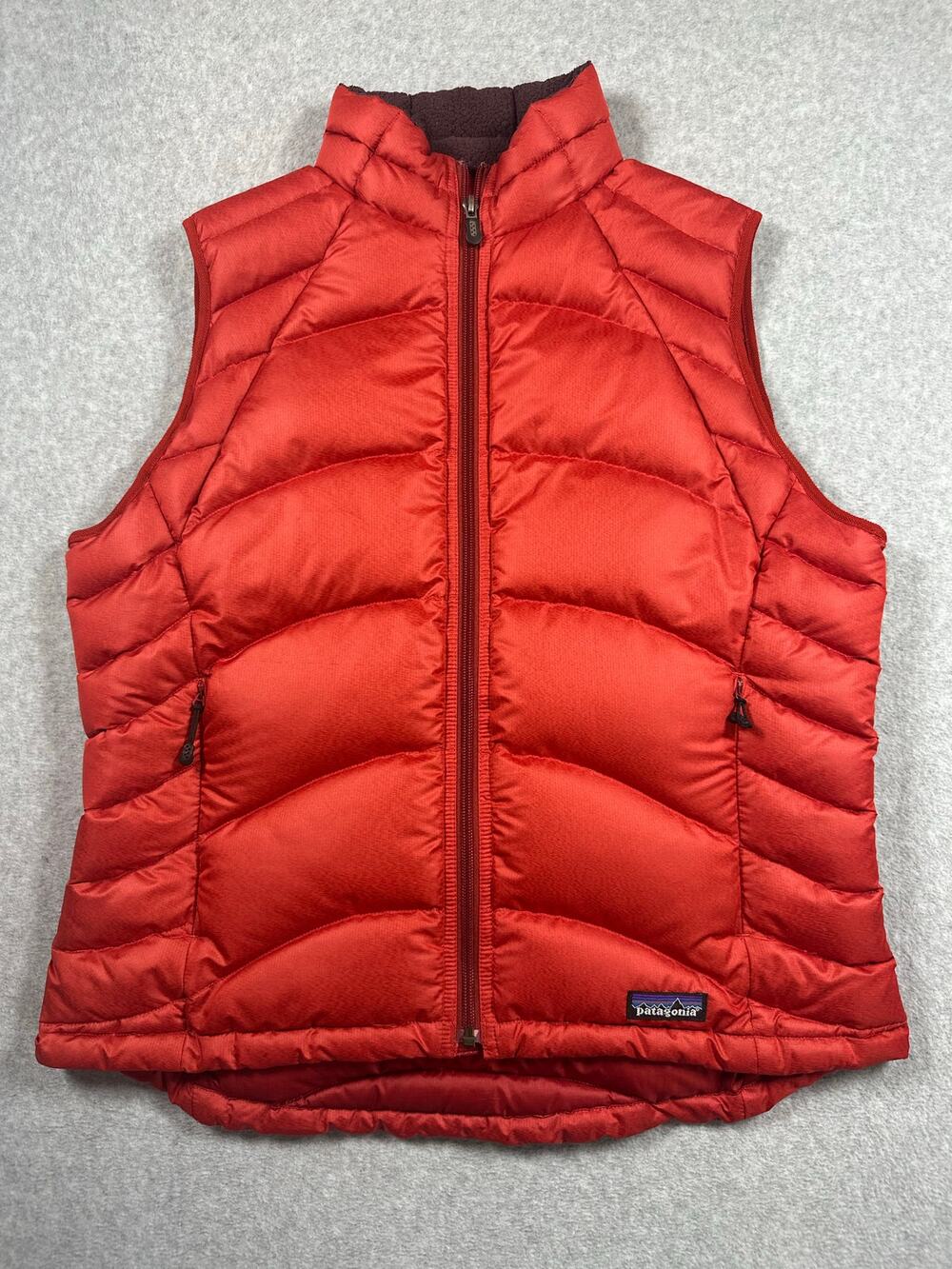 Patagonia Down Puffer Vest Women's Large Red Pockets Mock Neck Casual Full Zip
